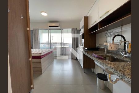 Cozinha de kitnet/studio à venda com 1 quarto, 25m² em Butantã, São Paulo