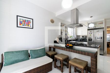 Sala de Tv de casa à venda com 3 quartos, 190m² em Jabaquara, São Paulo