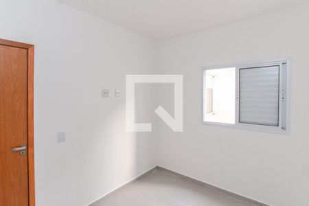 Quarto 1 de apartamento para alugar com 2 quartos, 37m² em Parque Vitoria, São Paulo