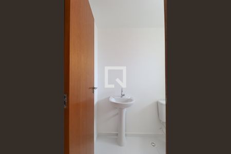 Banheiro da Suíte de apartamento à venda com 2 quartos, 44m² em Parque Vitoria, São Paulo