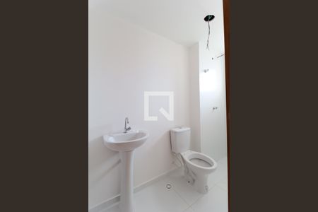 Banheiro da Suíte de apartamento à venda com 2 quartos, 44m² em Parque Vitoria, São Paulo