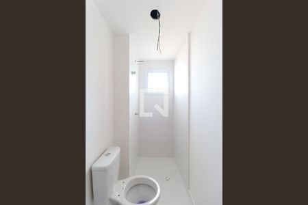 Banheiro da Suíte de apartamento à venda com 2 quartos, 44m² em Parque Vitoria, São Paulo