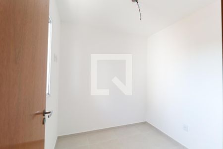 Quarto 2 de apartamento à venda com 2 quartos, 37m² em Parque Vitoria, São Paulo