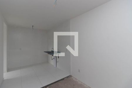 Sala de apartamento à venda com 2 quartos, 57m² em Parque Vitoria, São Paulo
