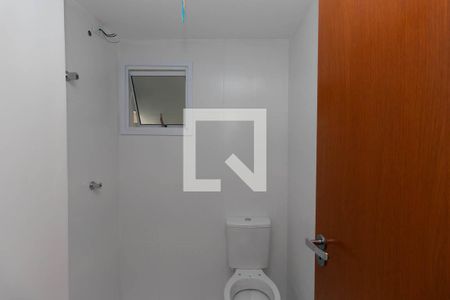 Banheiro de apartamento à venda com 2 quartos, 44m² em Parque Vitoria, São Paulo