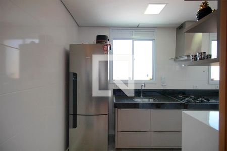 Cozinha de apartamento à venda com 2 quartos, 63m² em Nova Suíça, Belo Horizonte