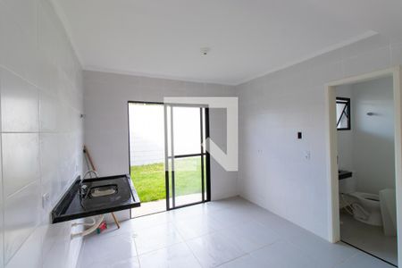 Cozinha de casa de condomínio para alugar com 3 quartos, 70m² em Jardim Ipes, Cotia