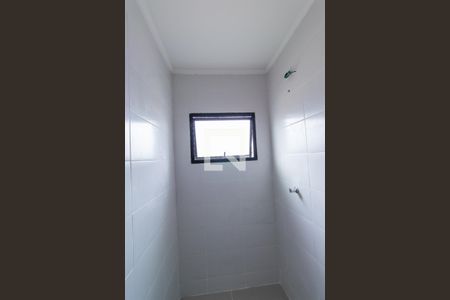 Banheiro do quarto 3 - Suíte de casa de condomínio para alugar com 3 quartos, 70m² em Jardim Ipes, Cotia