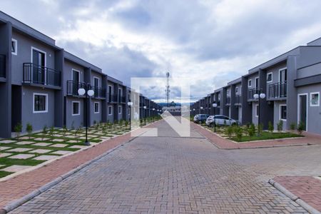 Área comum de casa de condomínio para alugar com 3 quartos, 70m² em Jardim Ipes, Cotia