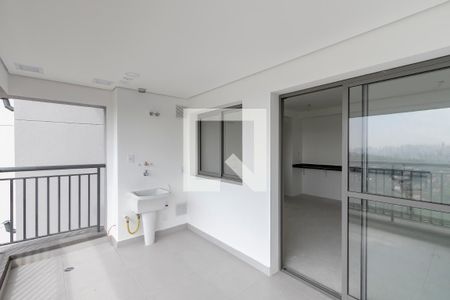Varanda de apartamento à venda com 1 quarto, 50m² em Santo Amaro, São Paulo