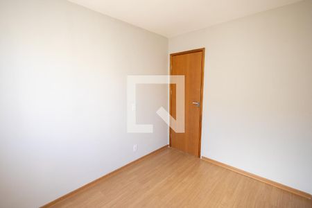 Quarto 1 de apartamento para alugar com 2 quartos, 45m² em Campo Grande, Rio de Janeiro