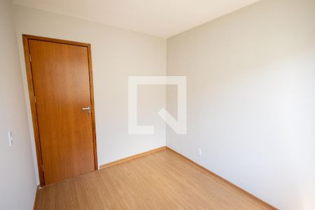 Quarto 1 de apartamento para alugar com 2 quartos, 45m² em Campo Grande, Rio de Janeiro
