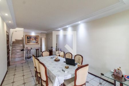 Sala de Jantar de casa à venda com 4 quartos, 250m² em Vila Medeiros, São Paulo