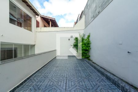 Quintal de casa à venda com 4 quartos, 357m² em Nova Petrópolis, São Bernardo do Campo