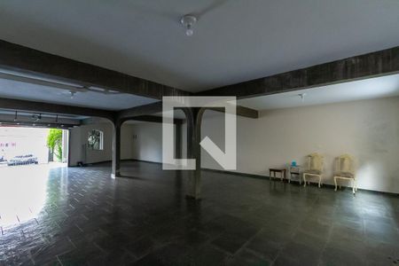 Garagem de casa à venda com 4 quartos, 357m² em Nova Petrópolis, São Bernardo do Campo