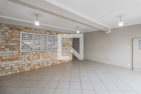 Garagem de casa à venda com 3 quartos, 350m² em Vila Sao Francisco (zona Leste), São Paulo