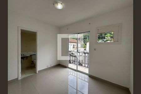 Suíte de casa de condomínio para alugar com 3 quartos, 112m² em Vargem Grande, Rio de Janeiro