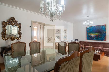 Sala de apartamento à venda com 2 quartos, 139m² em Bela Vista, São Paulo