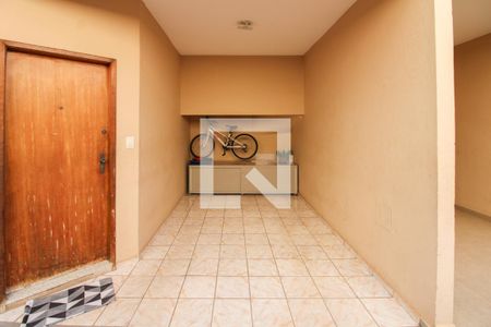 Garagem de casa à venda com 3 quartos, 92m² em Dona Clara, Belo Horizonte