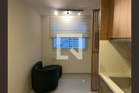 Sala e Cozinha Integrada de apartamento à venda com 1 quarto, 24m² em Água Branca, São Paulo