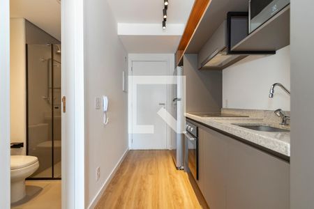 Cozinha de kitnet/studio à venda com 1 quarto, 33m² em Vila Cordeiro, São Paulo