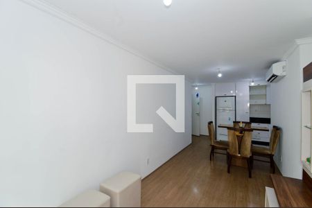 Sala de apartamento para alugar com 3 quartos, 75m² em Picanço, Guarulhos