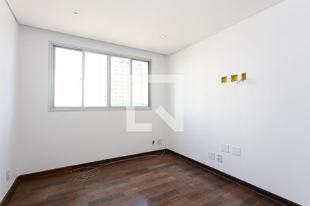 Sala de apartamento à venda com 2 quartos, 72m² em Vila Gomes Cardim, São Paulo