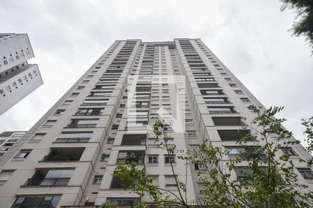 Fachada de apartamento para alugar com 2 quartos, 70m² em Vila Suzana, São Paulo