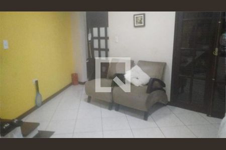 Casa à venda com 5 quartos, 303m² em Vila Guarani, São Paulo