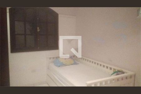 Casa à venda com 5 quartos, 303m² em Vila Guarani, São Paulo