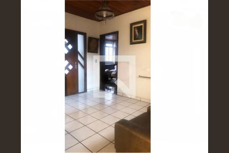 Casa à venda com 2 quartos, 1000m² em Vila Esperança, São Paulo