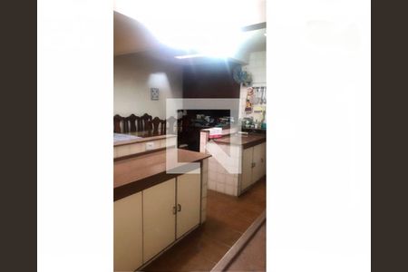 Casa à venda com 2 quartos, 1000m² em Vila Esperança, São Paulo