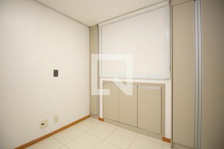Quarto 1 de apartamento para alugar com 2 quartos, 60m² em Setor de Habitações Individuais Norte, Brasília