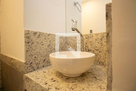 Lavabo Sala de apartamento para alugar com 2 quartos, 60m² em Setor de Habitações Individuais Norte, Brasília