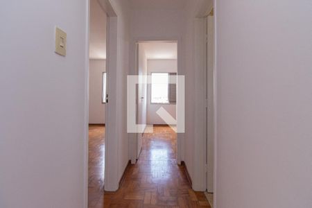 Corredor de apartamento à venda com 2 quartos, 127m² em Vila Monumento, São Paulo