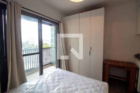 Studio de kitnet/studio para alugar com 1 quarto, 28m² em Jardim das Acacias, São Paulo