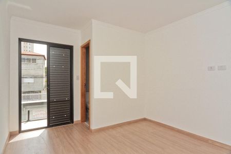 Suíte de casa à venda com 3 quartos, 110m² em Santa Teresinha, São Paulo