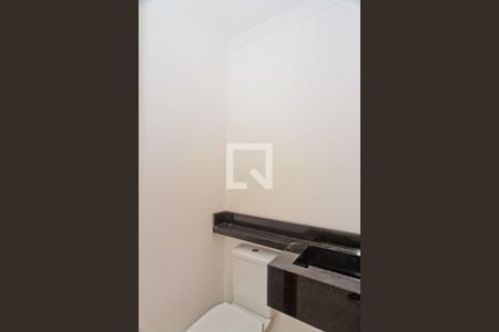 Lavabo de casa à venda com 3 quartos, 110m² em Santa Teresinha, São Paulo