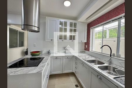 Cozinha de casa de condomínio à venda com 6 quartos, 300m² em Recreio dos Bandeirantes, Rio de Janeiro