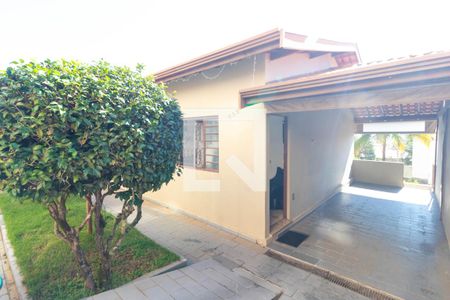 Garagem de casa à venda com 2 quartos, 415m² em Vila Georgina, Campinas
