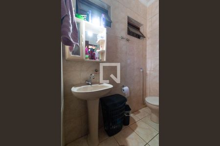 Banheiro da Suíte de casa à venda com 2 quartos, 415m² em Vila Georgina, Campinas