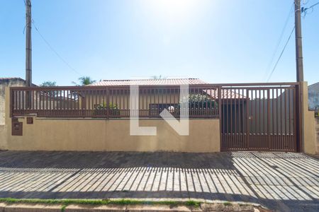 Fachada de casa à venda com 2 quartos, 415m² em Vila Georgina, Campinas