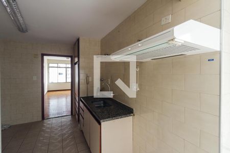 Cozinha de apartamento para alugar com 2 quartos, 95m² em Santa Cecilia, São Paulo