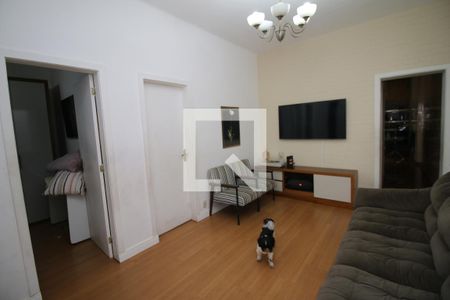 Sala de casa à venda com 3 quartos, 120m² em Olaria, Rio de Janeiro