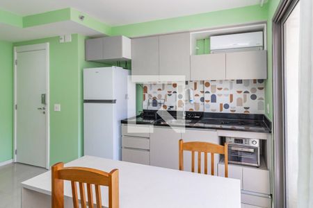 Cozinha de kitnet/studio para alugar com 1 quarto, 27m² em Vila Romana, São Paulo