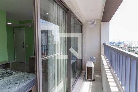 Varanda de kitnet/studio para alugar com 1 quarto, 27m² em Vila Romana, São Paulo