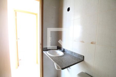 Banheiro social de apartamento à venda com 2 quartos, 54m² em Pechincha, Rio de Janeiro
