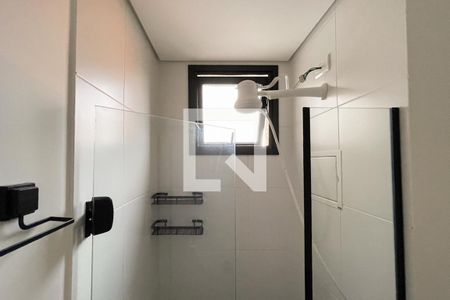Banheiro  de kitnet/studio para alugar com 1 quarto, 25m² em Vila Campestre, São Bernardo do Campo