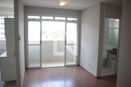 Sala de apartamento à venda com 2 quartos, 54m² em Jardim Riacho das Pedras, Contagem