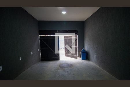 Garagem de casa para alugar com 2 quartos, 250m² em Vargem Grande, Rio de Janeiro